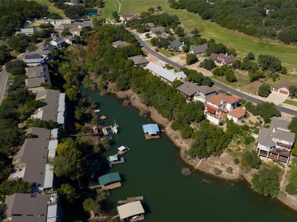 409 Venture BLVD S, Point Venture TX 78645