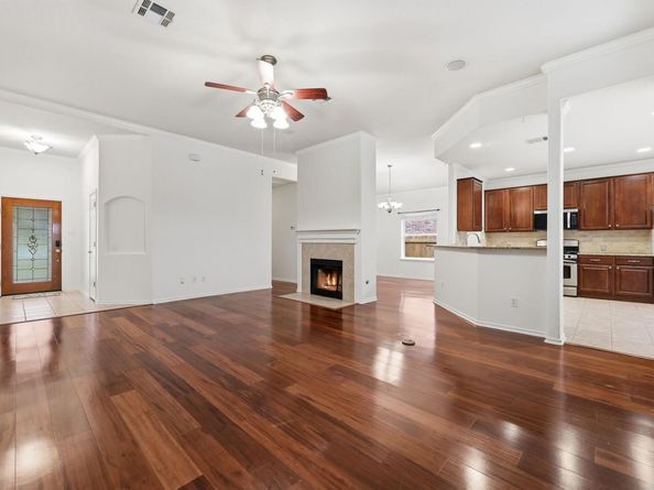 202 Muscovy LN, Cedar Park TX 78613