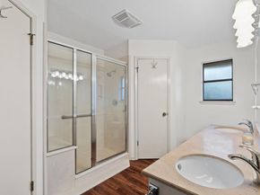 301 Tallwood DR, Georgetown TX 78628