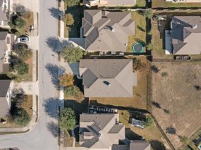 1104 Daylily LOOP, Georgetown TX 78626