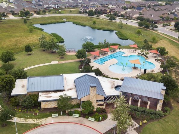 1104 Daylily LOOP, Georgetown TX 78626