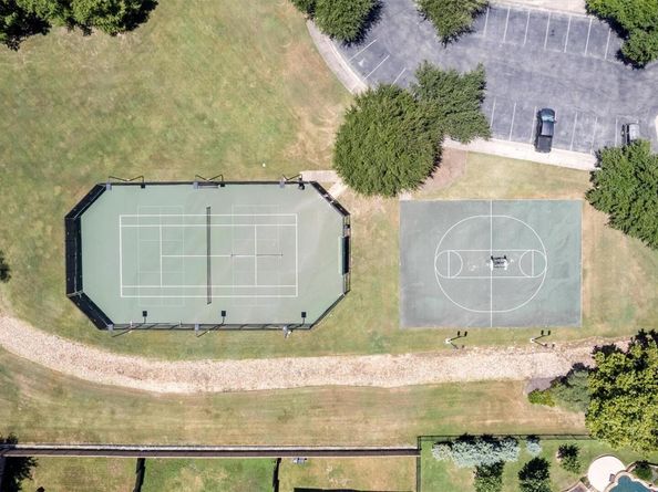 1104 Daylily LOOP, Georgetown TX 78626