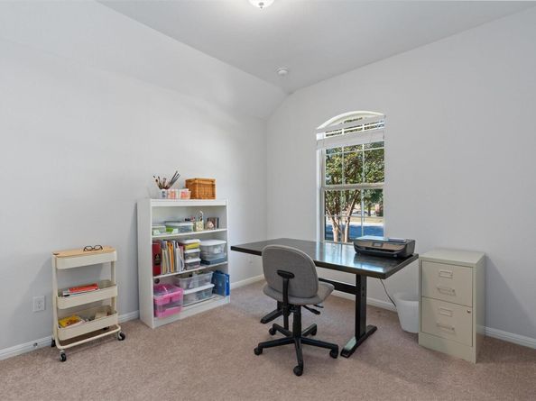 1104 Daylily LOOP, Georgetown TX 78626