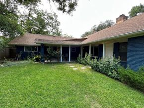 11303 Oakwood DR, Austin TX 78753