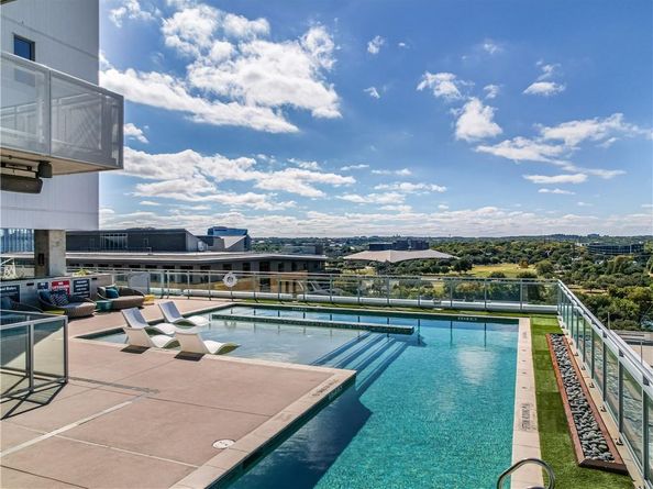 222 West Ave 1802, Austin TX 78701