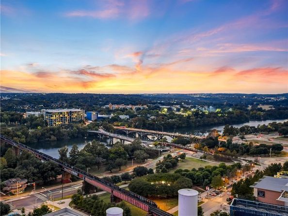 222 West Ave 1802, Austin TX 78701