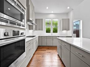 5904 Florencia LN, Austin TX 78724