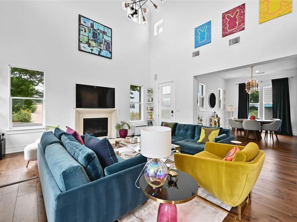 5904 Florencia LN, Austin TX 78724