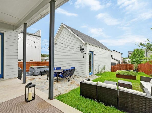 5904 Florencia LN, Austin TX 78724