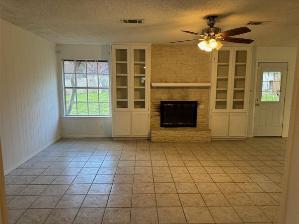 12800 Irongate Ave, Austin TX 78727