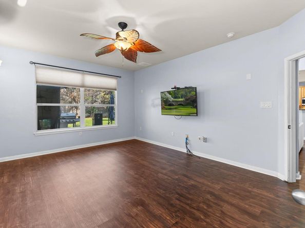 1211 Laurel Oak TRL, Pflugerville TX 78660