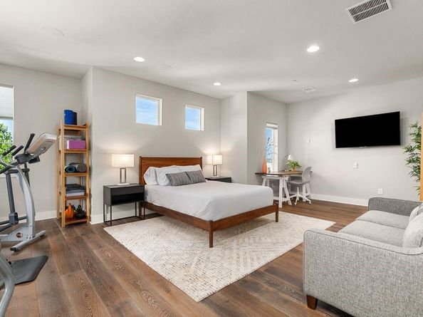 821 Laughing Dog CT, Leander TX 78641