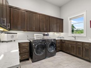821 Laughing Dog CT, Leander TX 78641