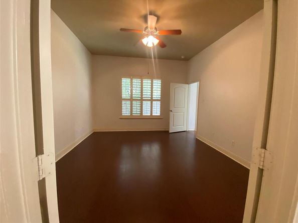 2210 Onion Creek PKWY 901, Austin TX 78747