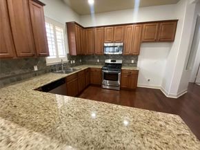 2210 Onion Creek PKWY 901, Austin TX 78747