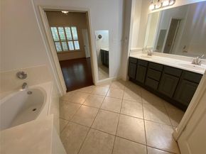 2210 Onion Creek PKWY 901, Austin TX 78747