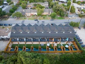 7104 Creekside DR, Austin TX 78752