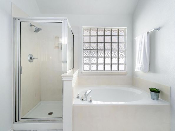 13508 Campesina DR, Austin TX 78727