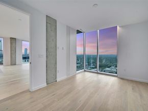 313 W 17th ST 2105, Austin TX 78701