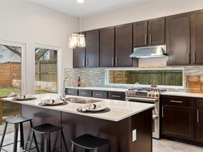2805 Sol Wilson Ave B, Austin TX 78702
