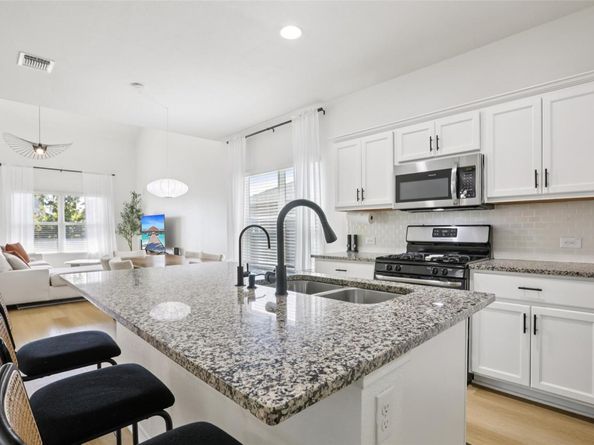 6609 Kauai LN, Austin TX 78744