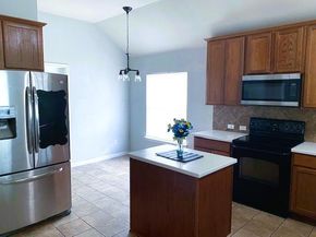 3701 Pine Needle CIR, Round Rock TX 78681