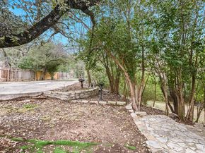 10709 Yucca DR, Austin TX 78759