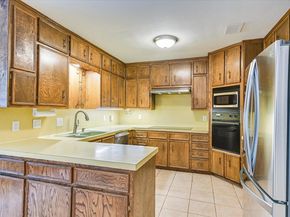 10709 Yucca DR, Austin TX 78759