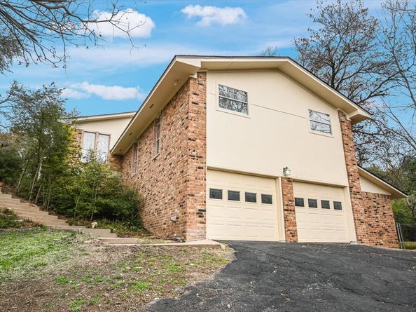 10709 Yucca DR, Austin TX 78759