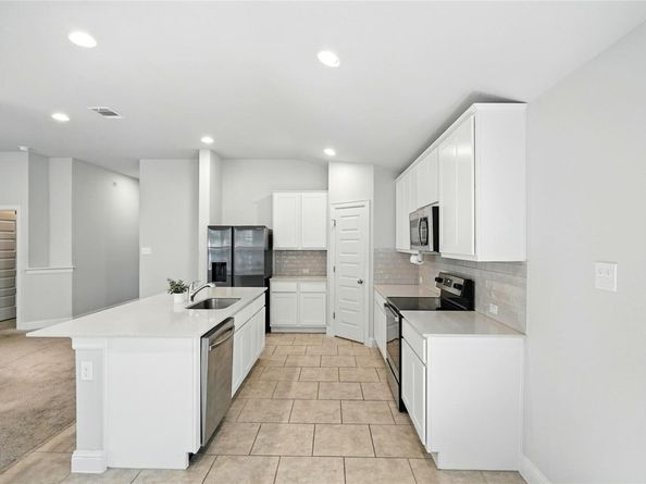 21201 Winslow CV, Lago Vista TX 78645