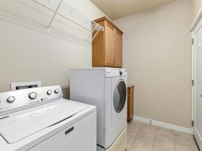 4008 Valley View RD B, Austin TX 78704
