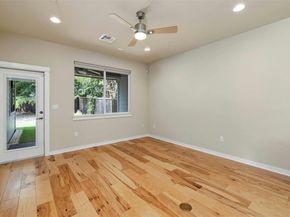 4008 Valley View RD B, Austin TX 78704