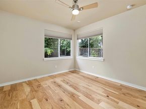 4008 Valley View RD B, Austin TX 78704
