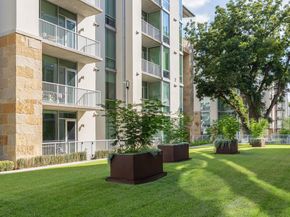 1600 Barton Springs RD 5301, Austin TX 78704