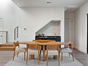 9803 Ribelin Ranch CT 19, Austin TX 78750