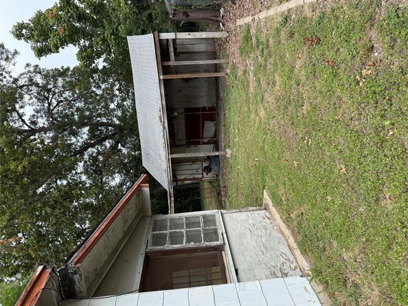1115 Kirk Ave, Austin TX 78702