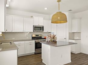 8002 Prairie Rye DR, Lago Vista TX 78645