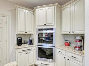8236 Phantom Canyon DR, Austin TX 78726