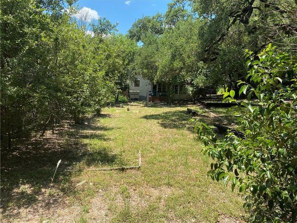 400 W Alpine RD, Austin TX 78704