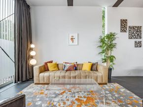 704 W Live Oak ST, Austin TX 78704