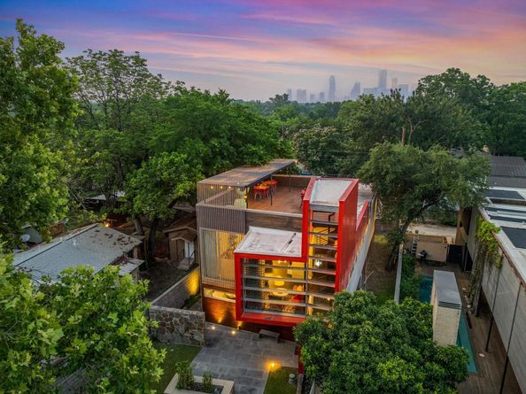 704 W Live Oak ST, Austin TX 78704