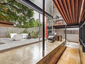 704 W Live Oak ST, Austin TX 78704