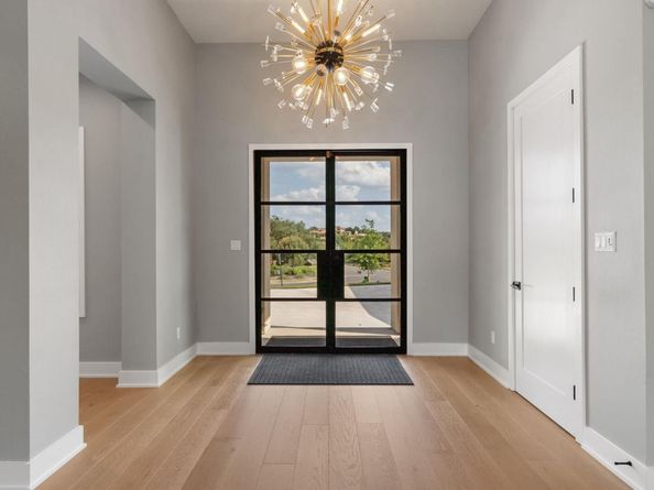 501 Black Wolf RUN, Austin TX 78738
