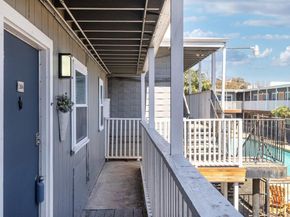 2401 Manor RD 204, Austin TX 78722