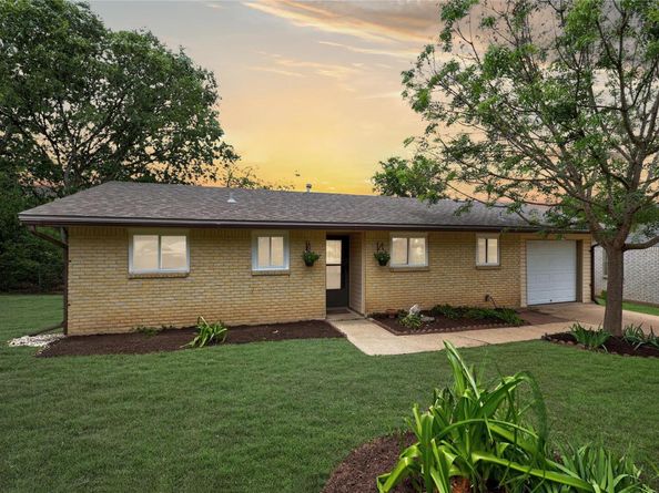 8204 Kellog CT, Austin TX 78745