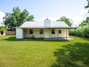 1717 NW Fleischer DR NW, Pflugerville TX 78728