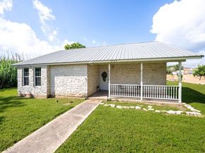 1717 NW Fleischer DR NW, Pflugerville TX 78728