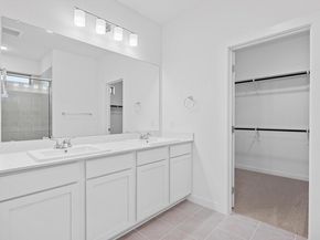 8014 Shining Flor RUN, Lago Vista TX 78645