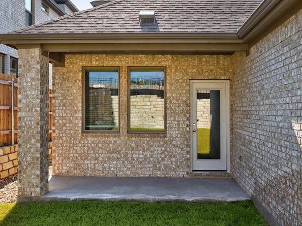 8014 Shining Flor RUN, Lago Vista TX 78645