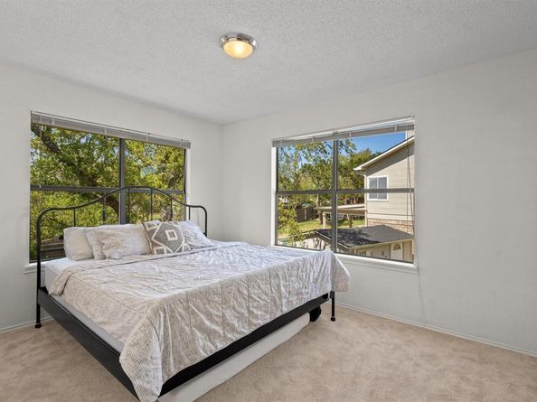 9800 Knotty Pine CV, Austin TX 78750